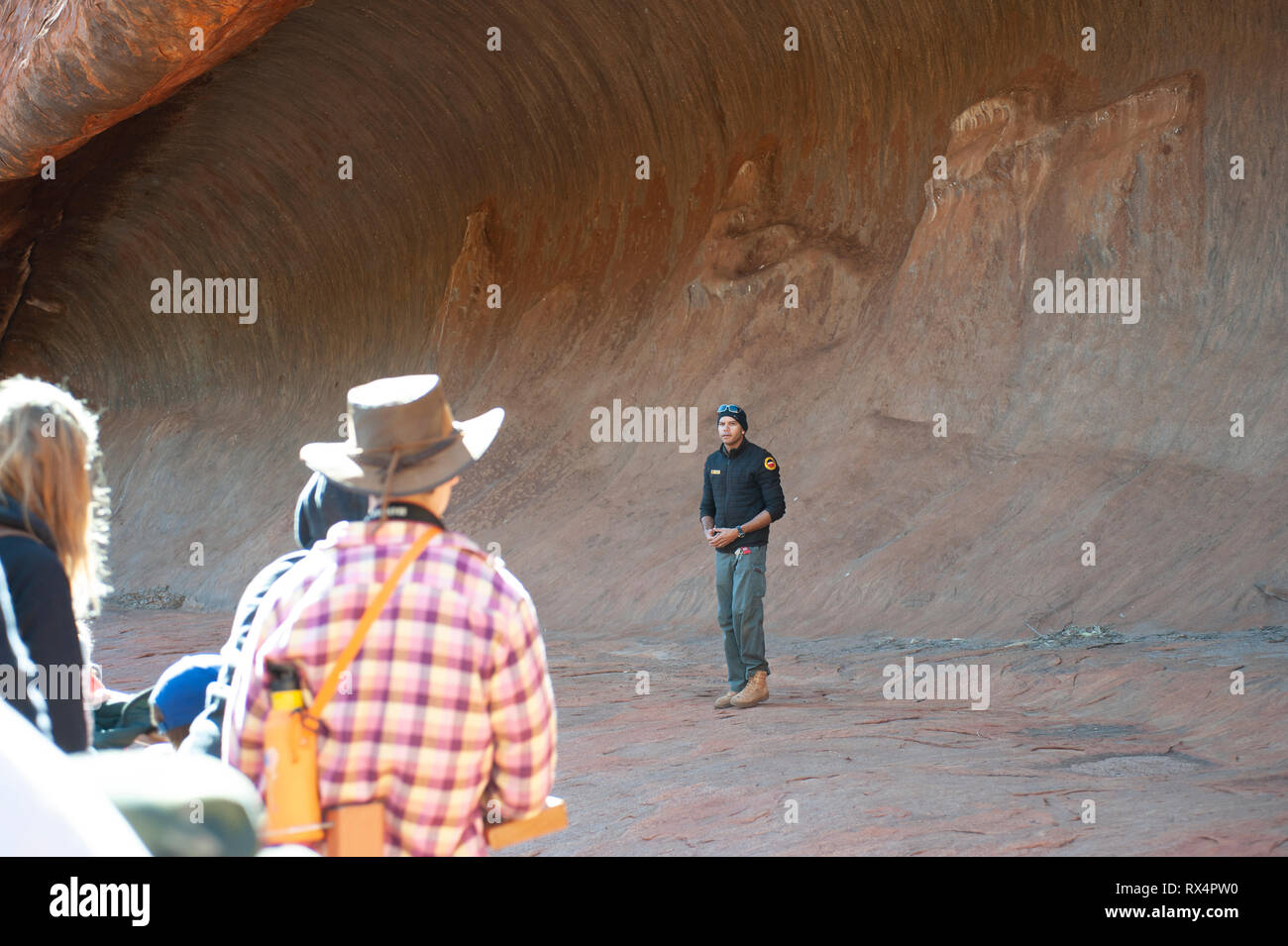 Uluru Rangers Aboriginal ranger tour hi-res stock photography and images - Alamy