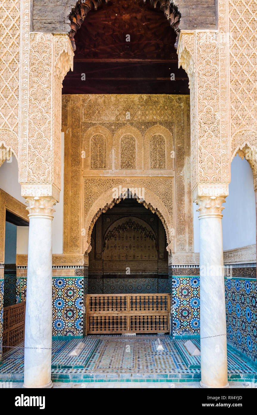 Old tombs in interior hi-res stock photography and images - Alamy