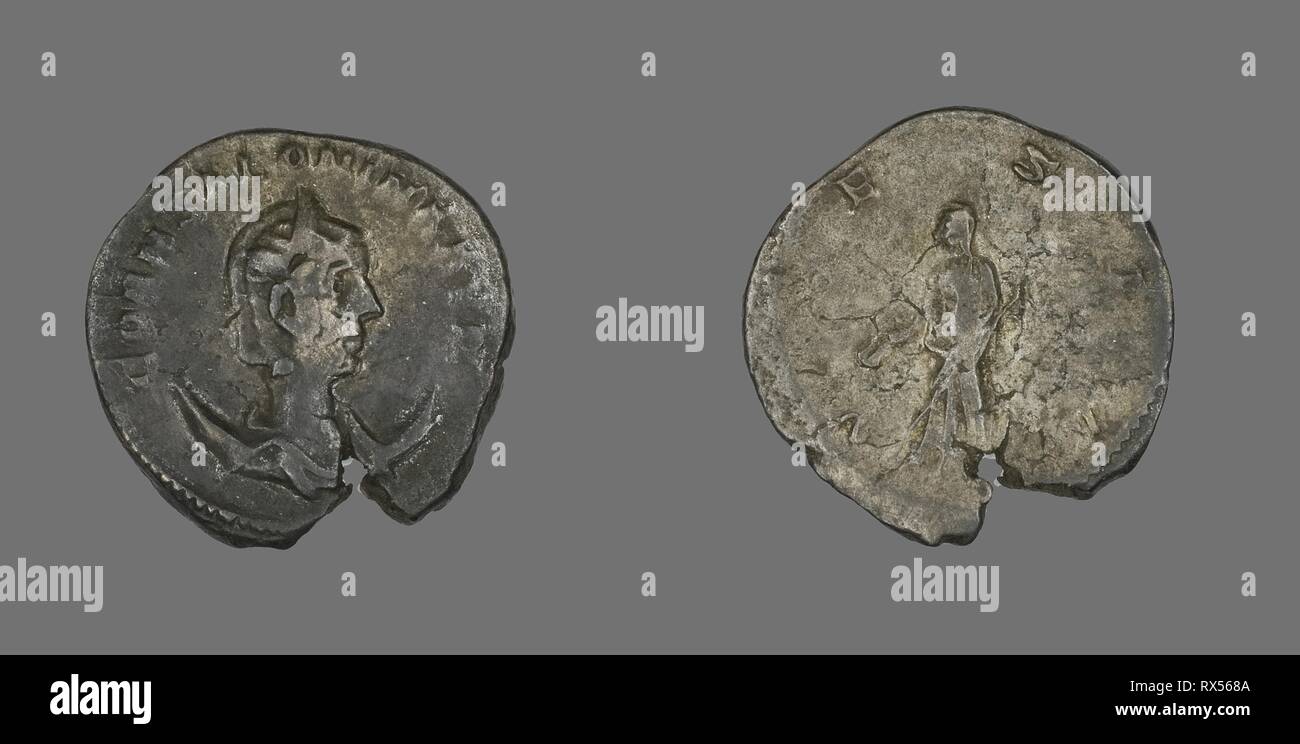 Antoninianus (Coin) Portraying Empress Cornelia Salonina. Roman, minted in Rome. Date: 253 AD-260 AD. Dimensions: Diam. 2.1 cm; 3.21 g. Billon. Origin: Roman Empire. Museum: The Chicago Art Institute. Author: ANCIENT ROMAN. Stock Photo