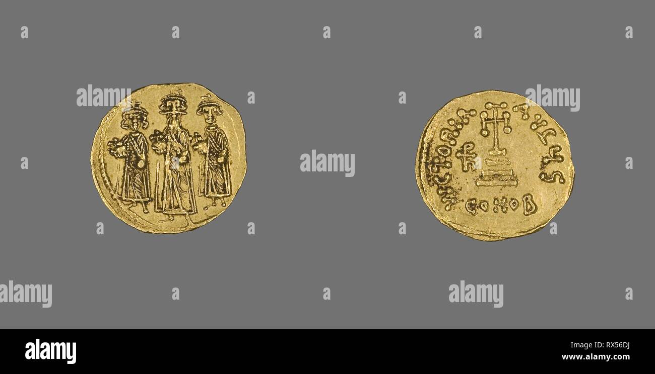 Solidus (Coin) of Heraclius. Byzantine, minted in Constantinople. Date: 638 AD-641 AD. Dimensions: Diam. 2 cm; 4.49 g. Gold. Origin: Byzantine Empire. Museum: The Chicago Art Institute. Stock Photo