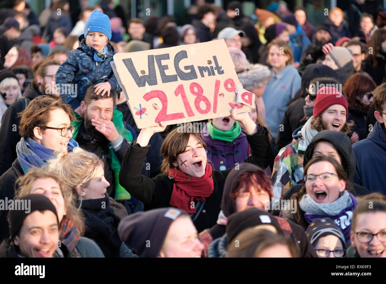 Leipzig, Germany. 08th Mar, 2019. Participants of a demonstration of the feminist strike alliance gather with banners in the city center. It says, for example, 'Away with 218/9a' - the demand to delete sections 218 and 219a on abortion from the penal code. On International Women's Day, several hundred people demonstrated under the motto 'When we stop working, the world stands still'. Credit: Sebastian Willnow/dpa-Zentralbild/dpa/Alamy Live News Stock Photo