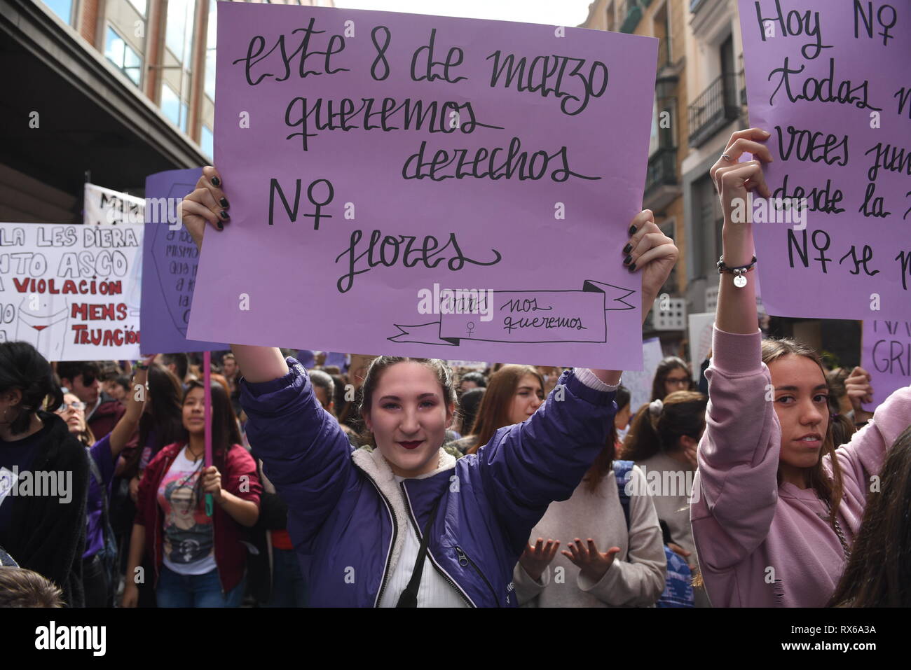 End violence against women placard hi-res stock photography and images ...