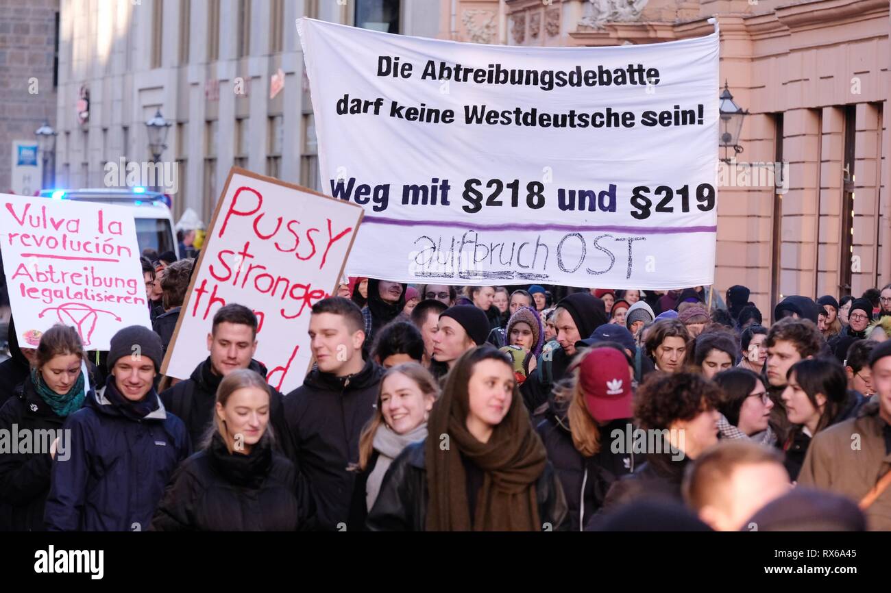 Leipzig, Germany. 08th Mar, 2019. Participants of a demonstration of the feminist strike alliance gather with banners in the city center. The abortion debate may not be a West German - way with paragraph 218 and paragraph 219' - departure east'. On International Women's Day, several hundred people demonstrated under the motto 'When we stop working, the world stands still'. Credit: Sebastian Willnow/dpa-Zentralbild/dpa/Alamy Live News Stock Photo