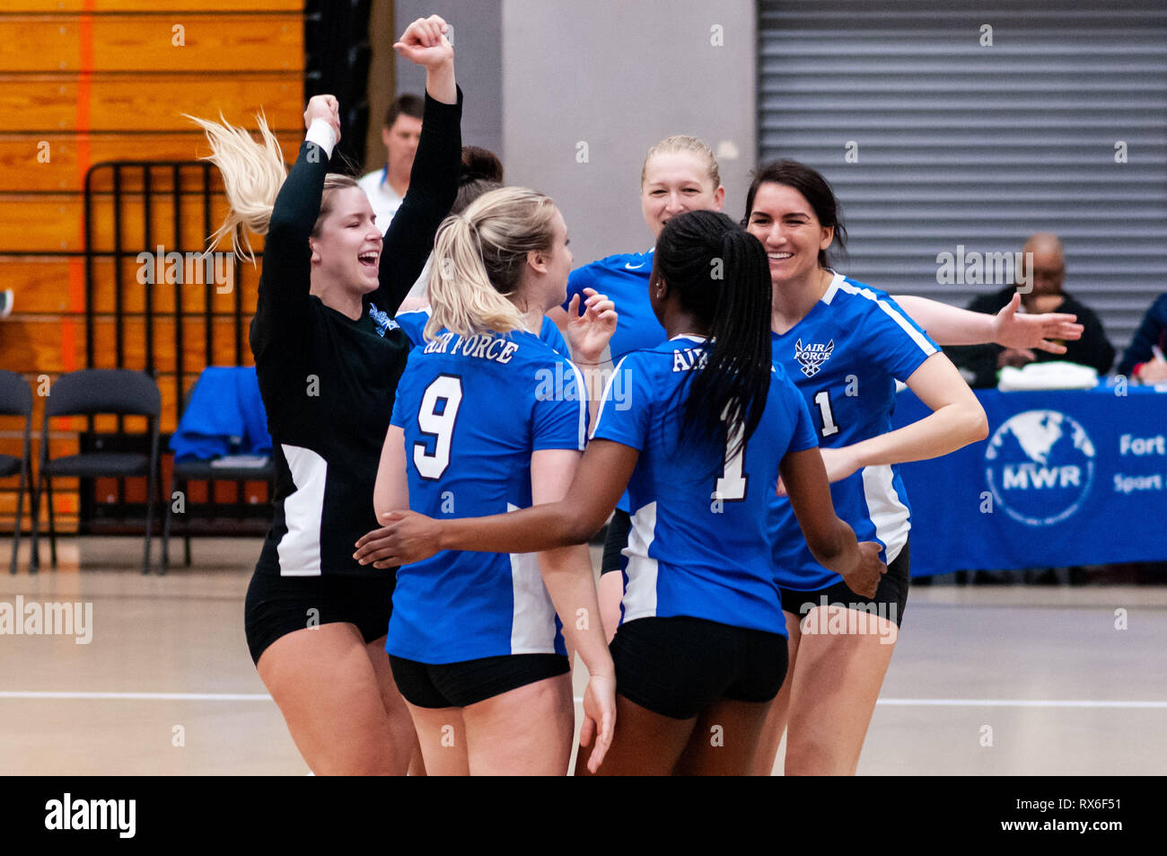 Route setter hires stock photography and images Alamy