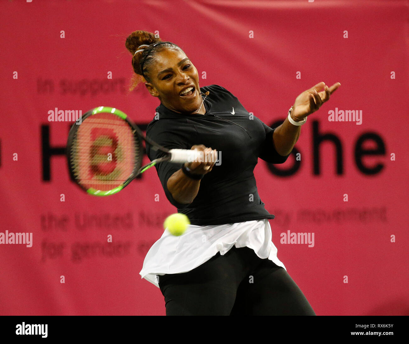 March 08 2019 Serena Williams Returns A Shot Against Victoria Azarenka Blr In Their Match During The 2019 Bnp Paribas Open At Indian Wells Tennis Garden In Indian Wells California Charles Baus Csm