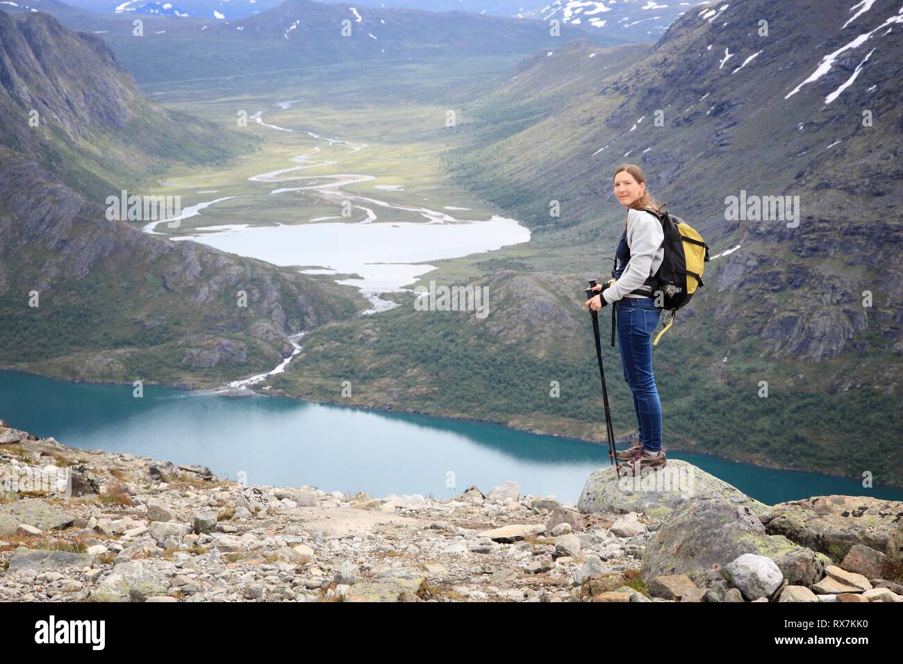 jotunheimen multi day hikes