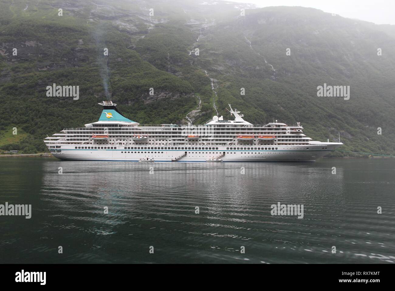 Mv Artania High Resolution Stock Photography And Images Alamy