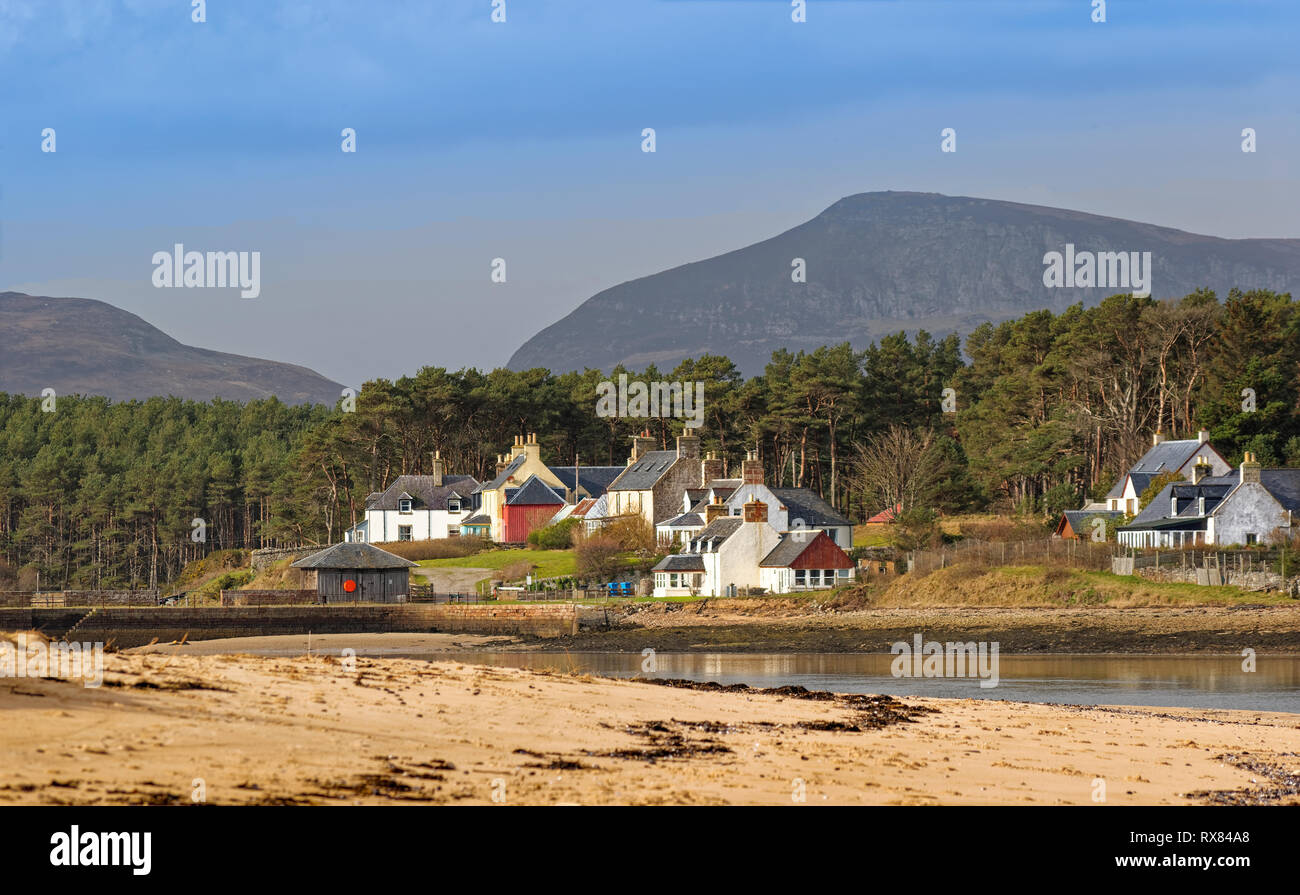 COUL LINKS EMBO SUTHERLAND SCOTLAND LITTLE FERRY HOUSES ON THE BANKS OF
