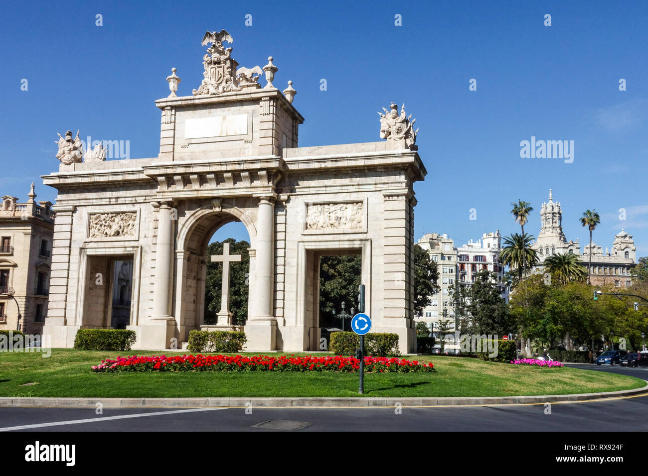 Plaza de la Puerta de la Mar, Valencia, Spain Stock Photo - Alamy