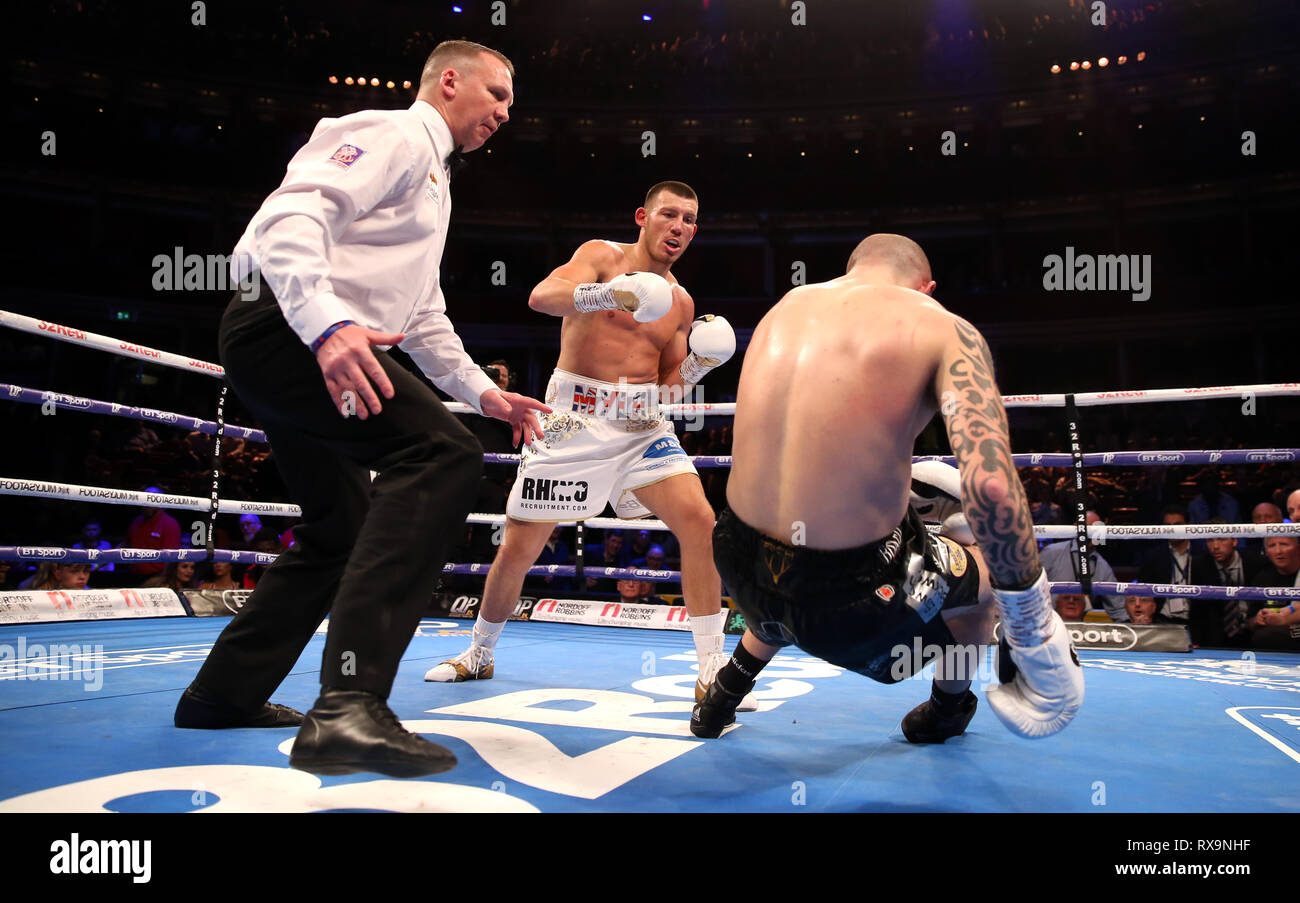 liam-williams-knocks-out-joe-mullender-during-the-british-middleweight