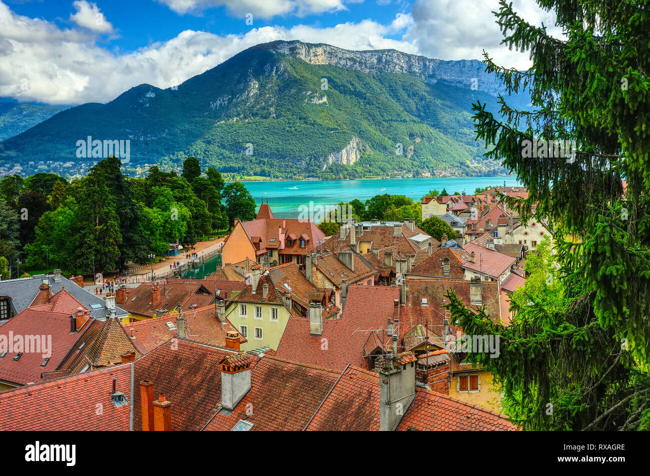city and Annecy Lake viewed from Chateau d’Annecy, Annecy, Haute-Savoie department, Auvergne-Rhône-Alpes, France Stock Photo