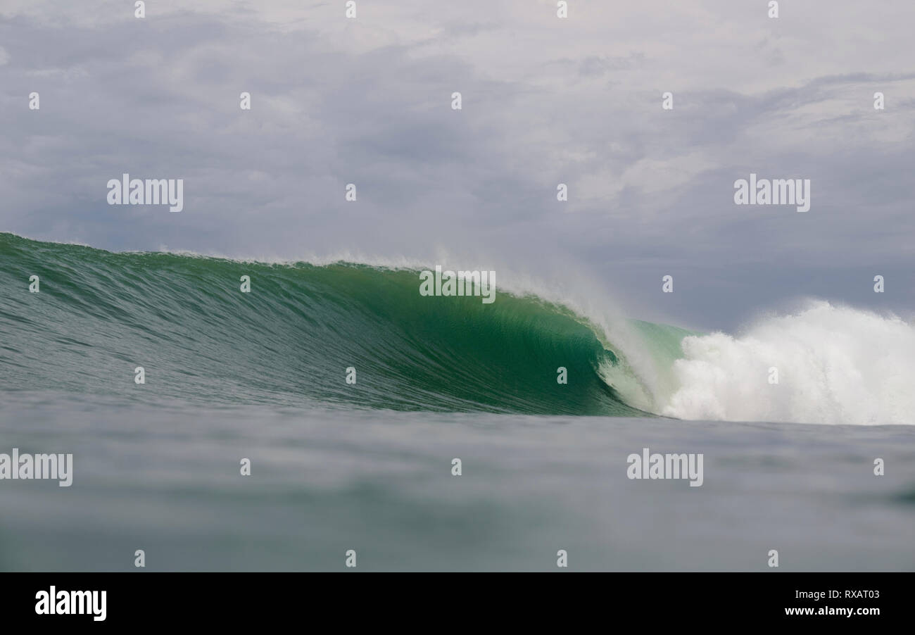Splashing sea water surface hi-res stock photography and images - Alamy