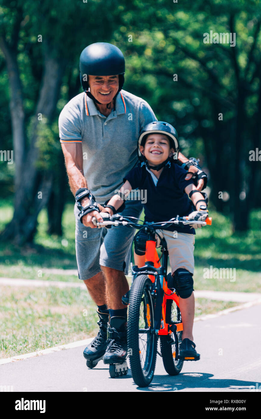 Learning how to ride a bicycle Stock Photo Alamy