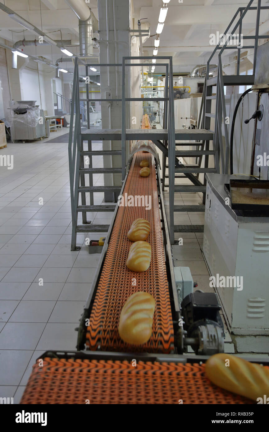 Conveyor hi-res stock photography and images - Alamy
