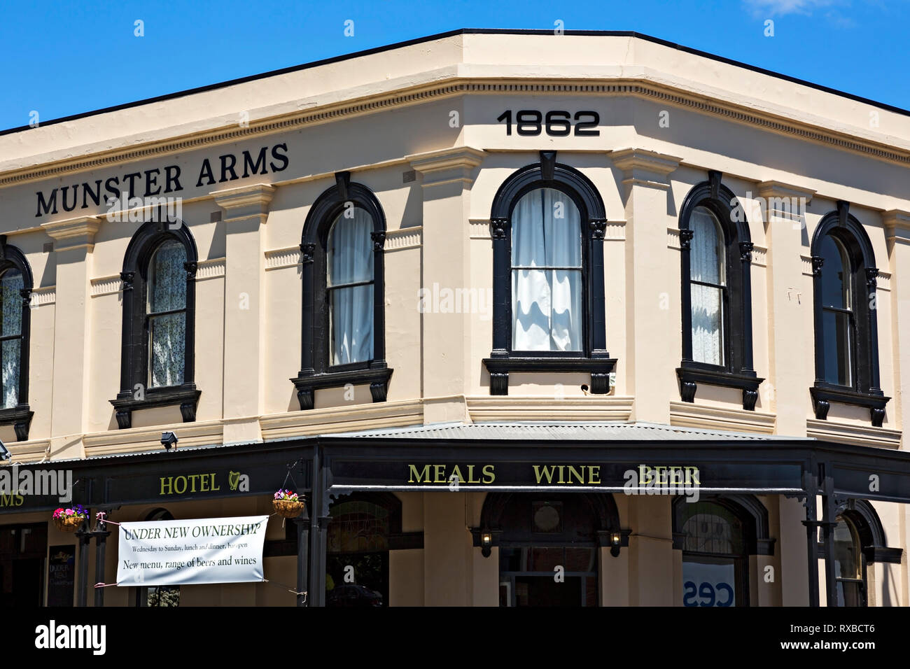 The Ballarat Munster Arms Hotel was built in 1862.Ballarat Victoria Australia Stock Photo Alamy