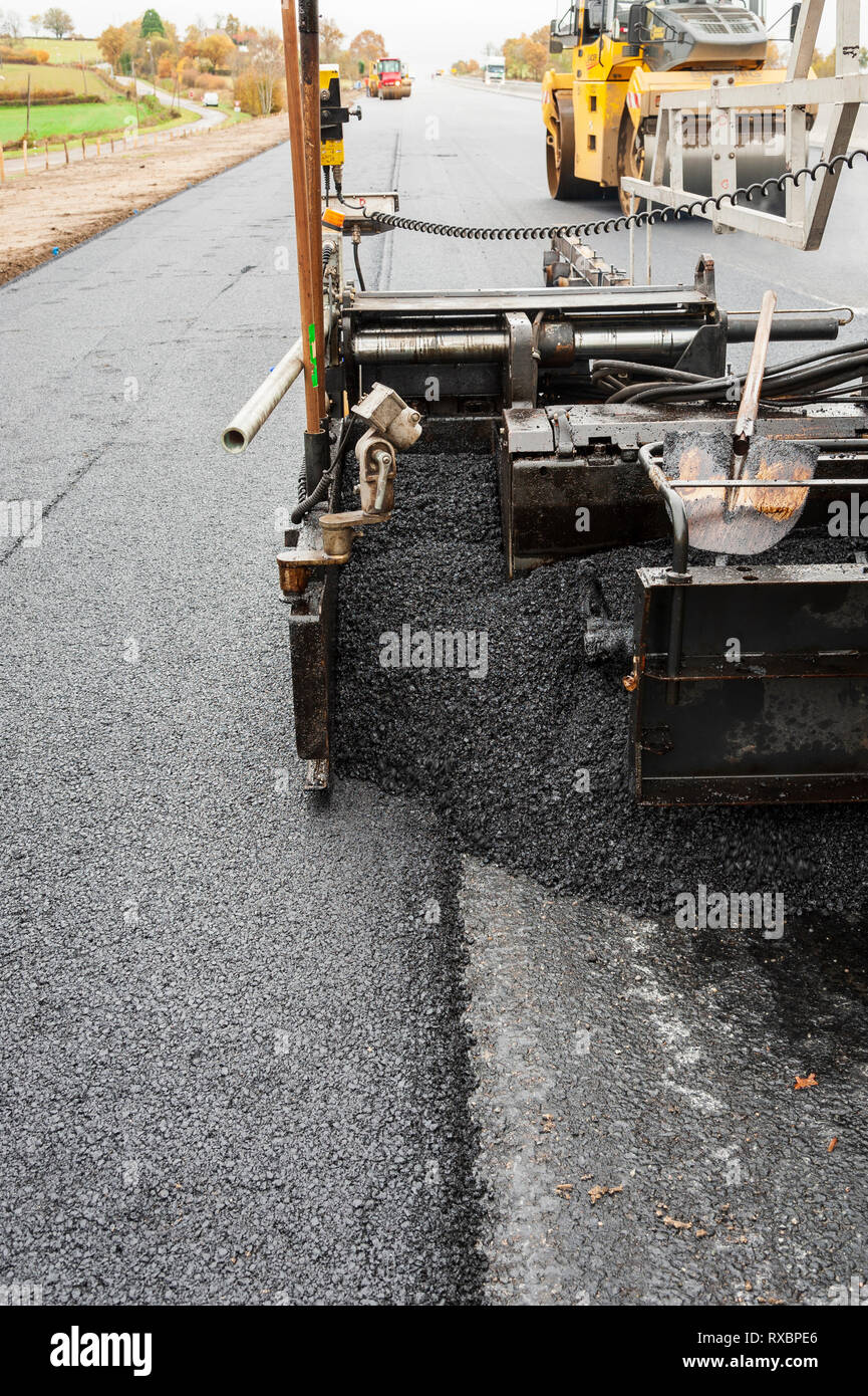 Floating screed hires stock photography and images Alamy