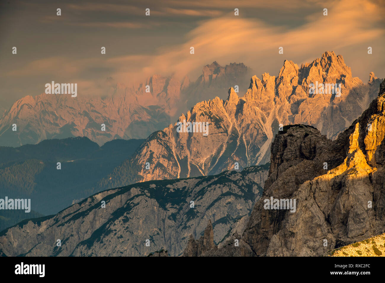 Cadini di Misurina, Sextener Range, Dolomites, Belluno, Northern Italy (taken from Auronzo Hutte) Stock Photo