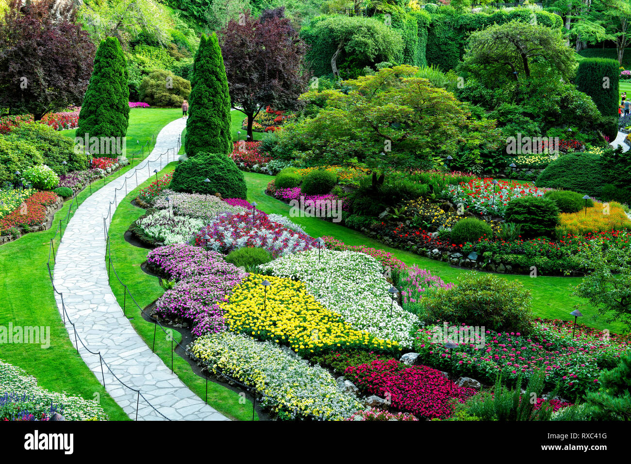 Summer In The Sunken Garden Butchart Gardens Central Saanich