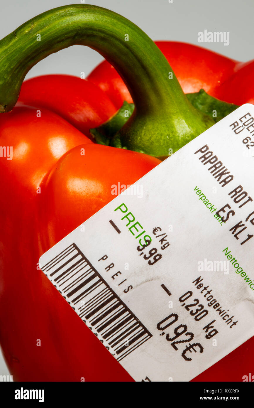Vegetables with price tag, without individual packaging, supermarket