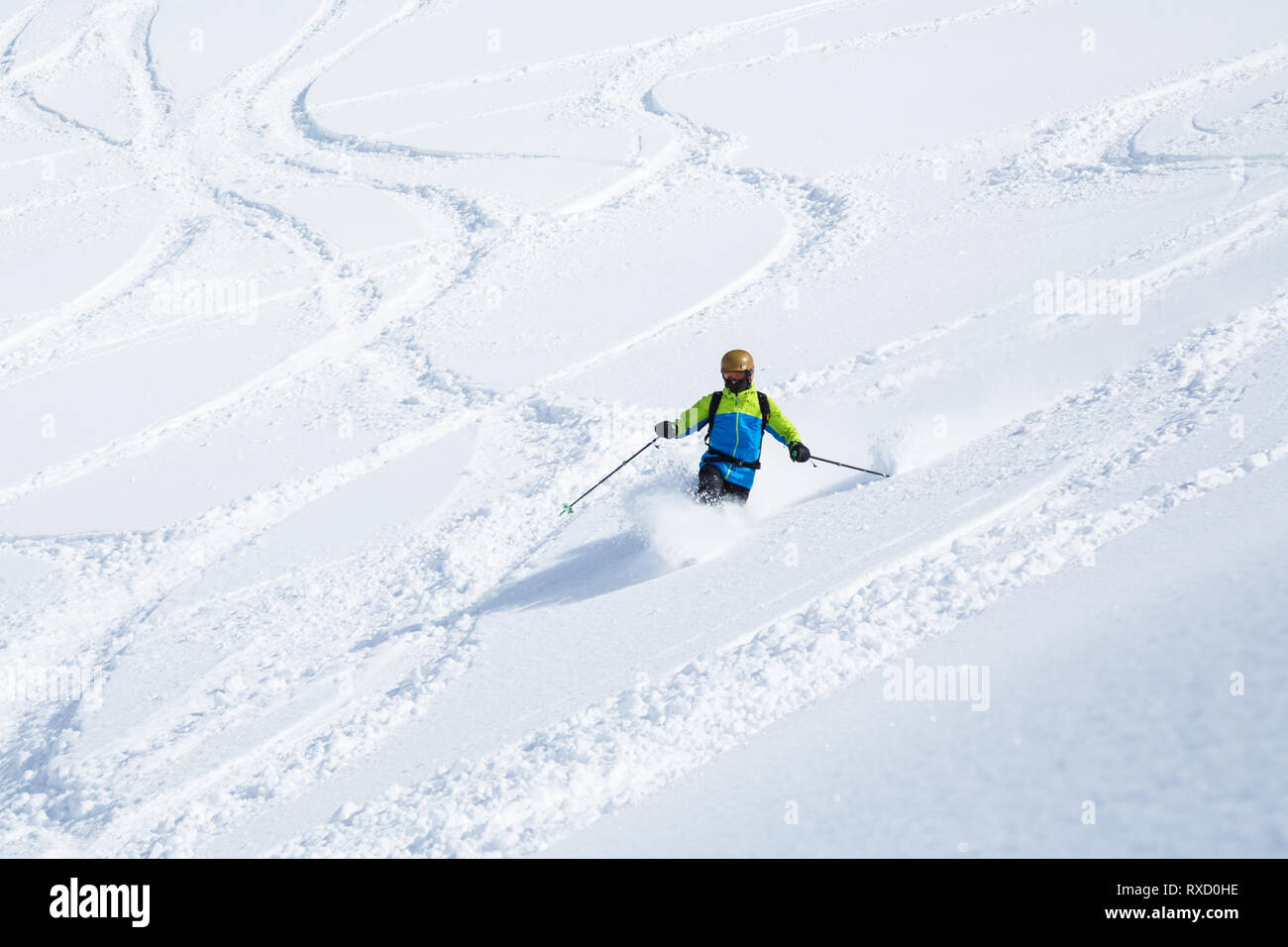 Japan ski powder hires stock photography and images Alamy