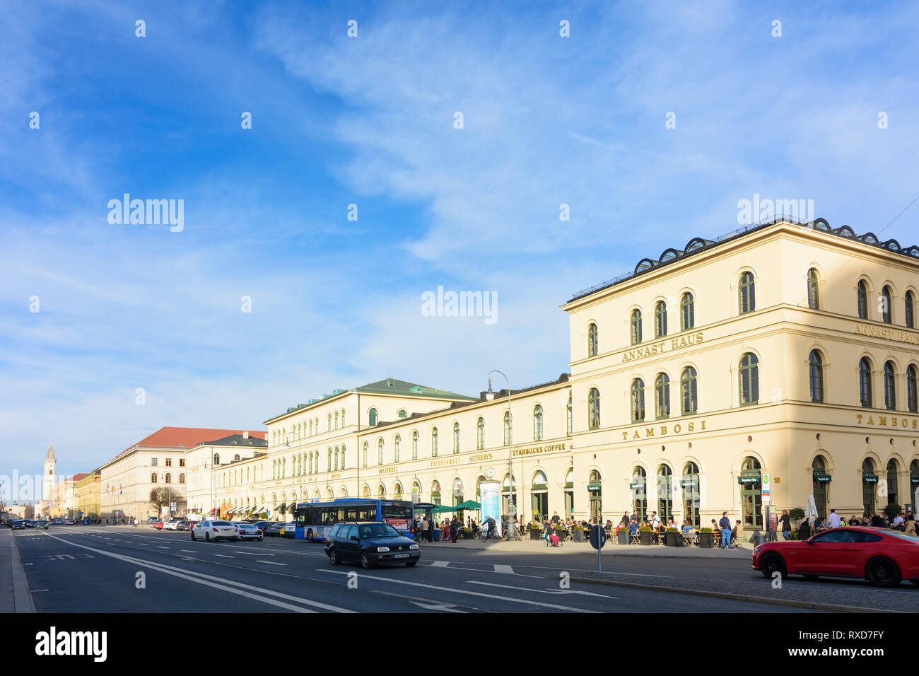 Munchen Munich House Bazar Square Odeonsplatz Street Ludwigstrasse In Oberbayern Munchen Upper Bavaria Bayern Bavaria Germany Stock Photo Alamy