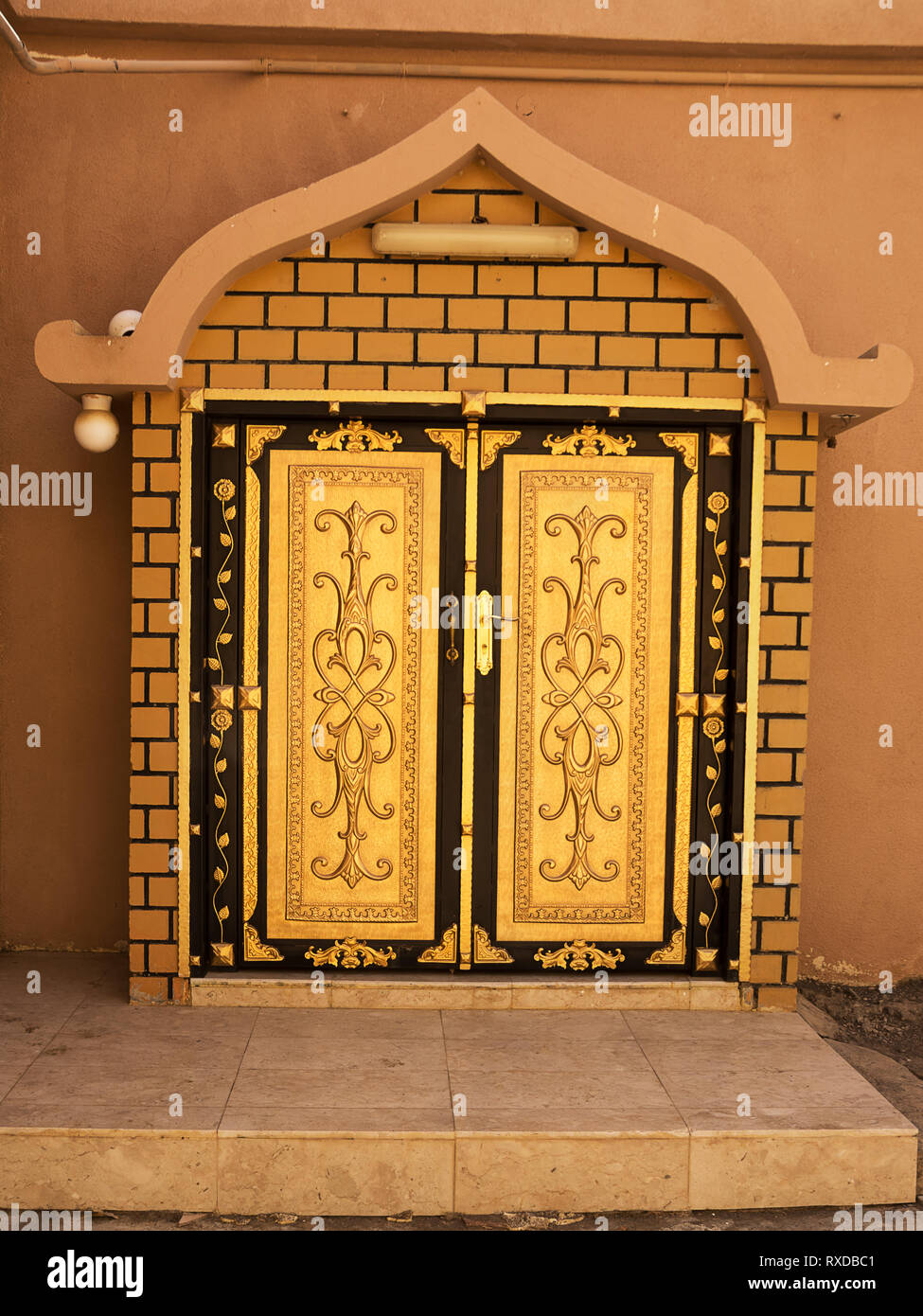 The golden door film hi-res stock photography and images - Alamy