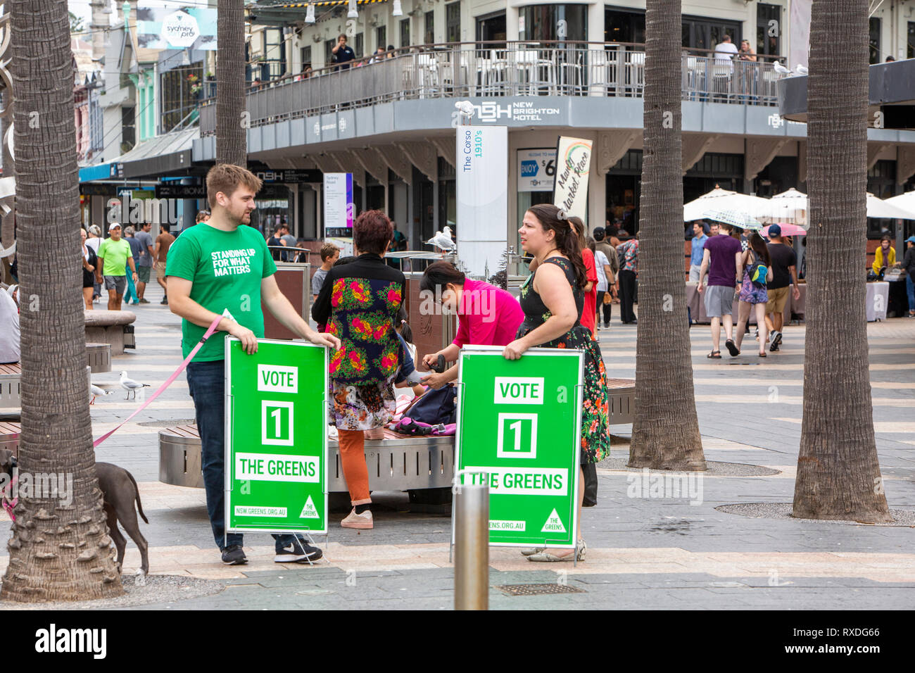 Sydney, Australia. 9th Mar 2019. Green Party supporters canvas support on the streets of Manly in Sydney, ahead of the New South Wales State election on 23rd March 2019, Sydney, Australia Credit: martin berry/Alamy Live News Stock Photo