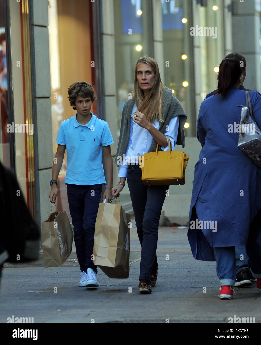 Milan, Italy. 09th March, 2019. Milan, Lavinia Borromeo takes her son