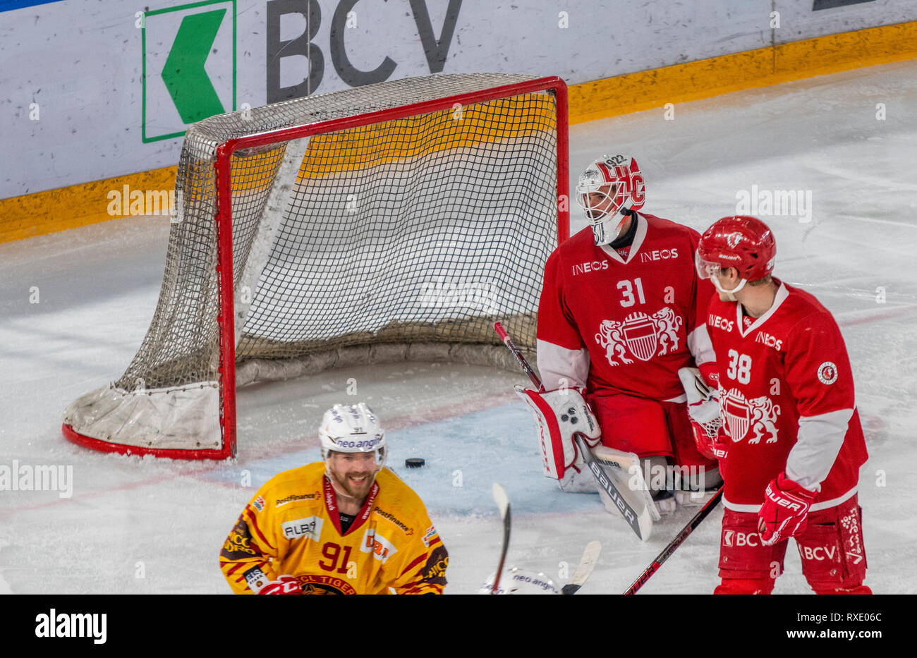 Lausanne, Switzerland. 9th march, 2019. LNA SWISS ICE HOCKEY LAUSANNE HC VS SCL TIGERS- Lausanne Hc Vs HC SCL Tigers at Vaudoise Arena, Lausanne (Play-offs,  Quarter Finals Act I), 09-03-2019. Credit: Eric Dubost/Alamy Live News Stock Photo