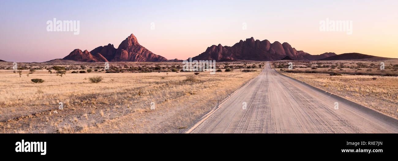 The road towards the Spitzkoppe and Pondoks in Namibia. Stock Photo