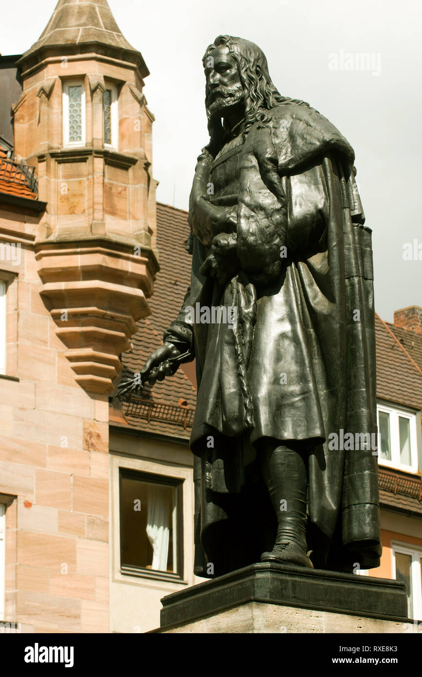 Deutschland, Bayern, Franken, Nürnberg, Dürer-Denkmal auf dem Albrecht-Dürer-Platz, Standbild in Bronze, nach einem Modell von Christian Daniel Rauch  Stock Photo