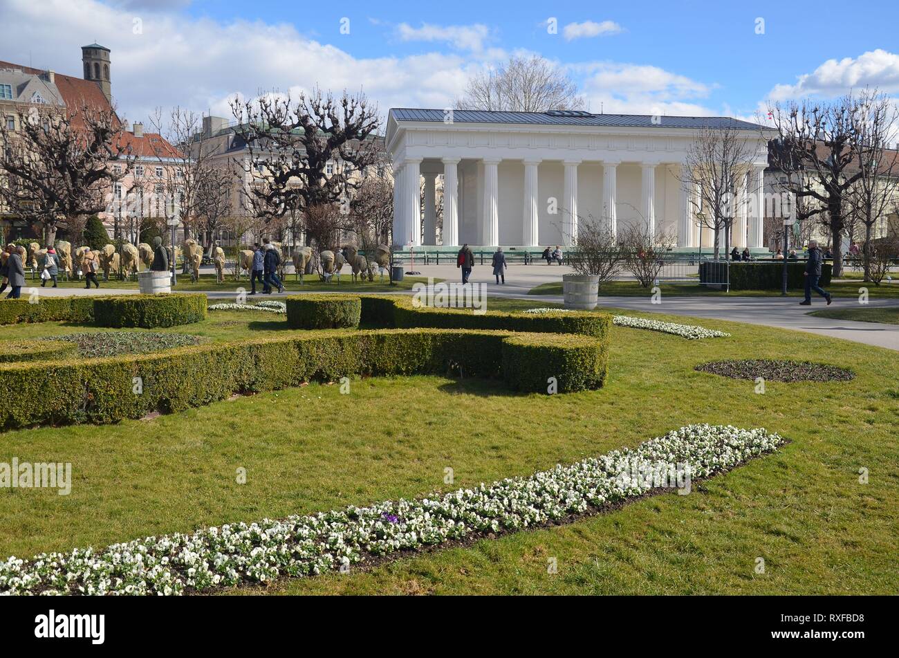 Wien, die Hauptstadt Österreichs: der Theseustempel im Volksgarten Stock Photo