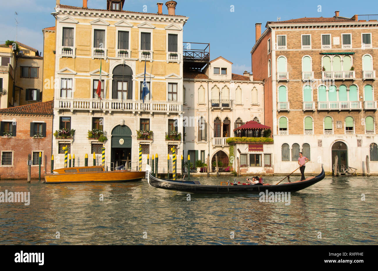 Canal in venice motor boats hi-res stock photography and images - Alamy