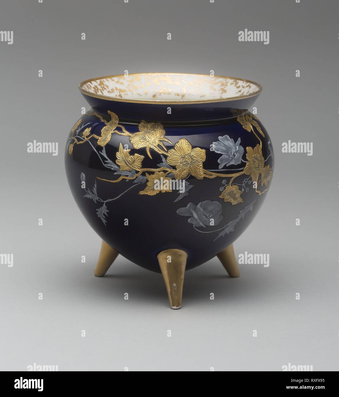 Greenwood pottery company hires stock photography and images Alamy