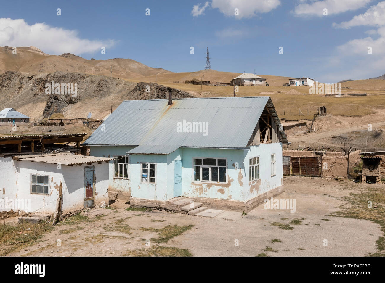 Residential Hous Of Border Town Sary-Tash In Kyrgyzstan To.
