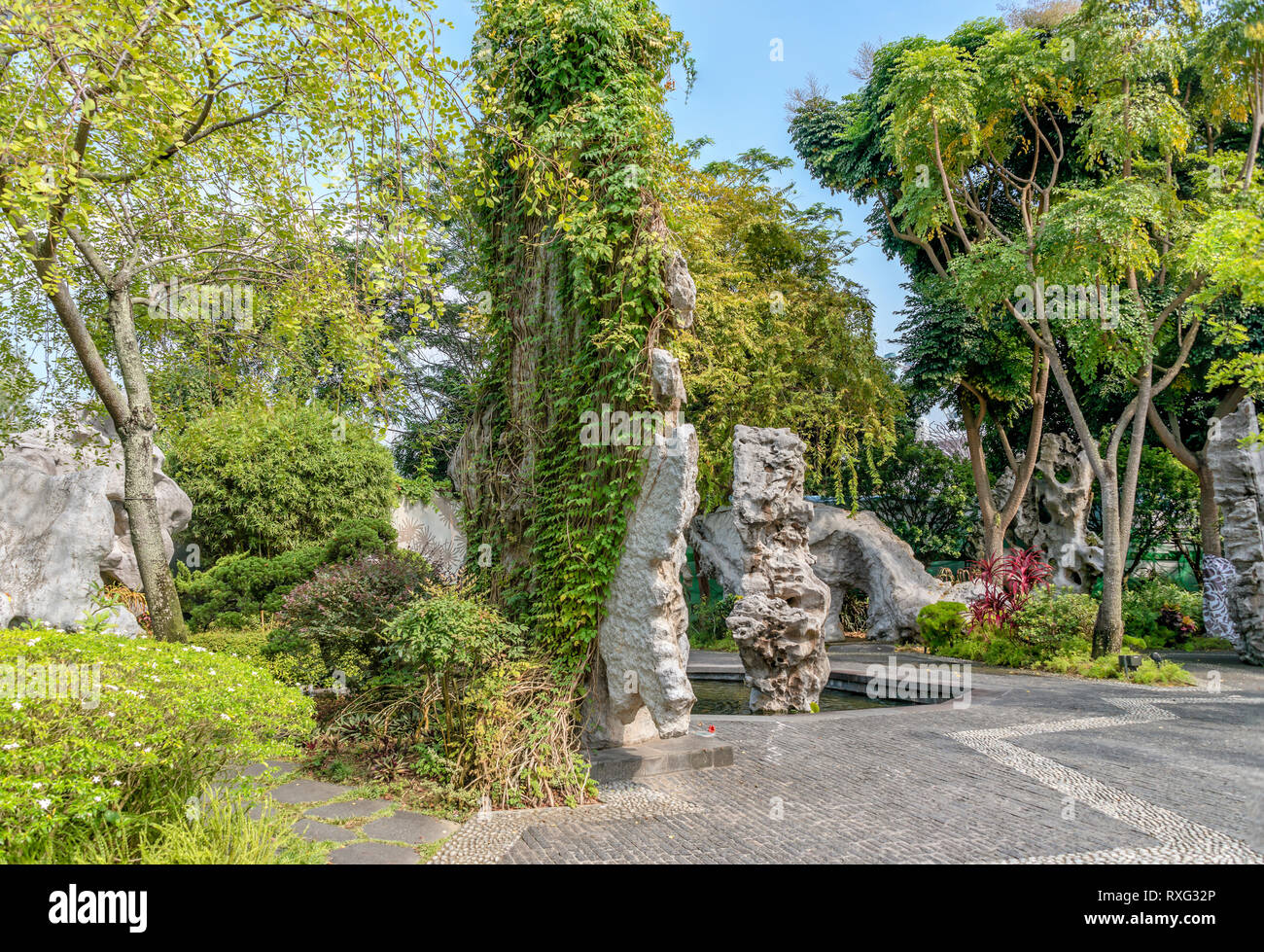Chinese Garden at Gardens by the Bay, Singapore Stock Photo Alamy