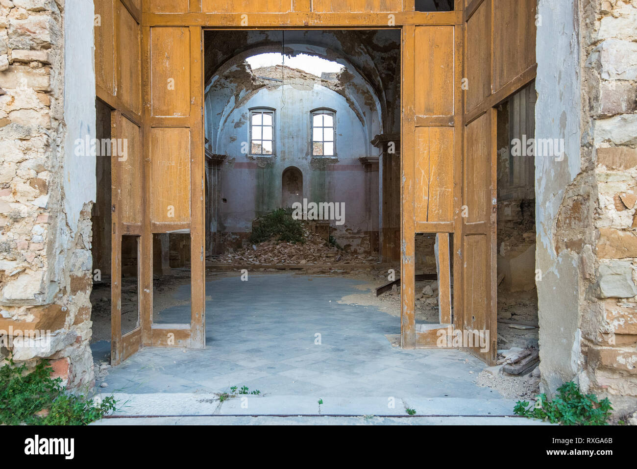 A particular interior of San Nicola church of Craco, in Basilicata, southern Italy. In the 60s, due to a landslide, Craco was immediately abandoned, s Stock Photo