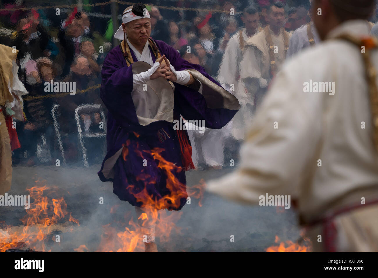 Yamabushi hi-res stock photography and images - Page 3 - Alamy Yamabushi hi-res stock photography and images - Page 3 - Alamy