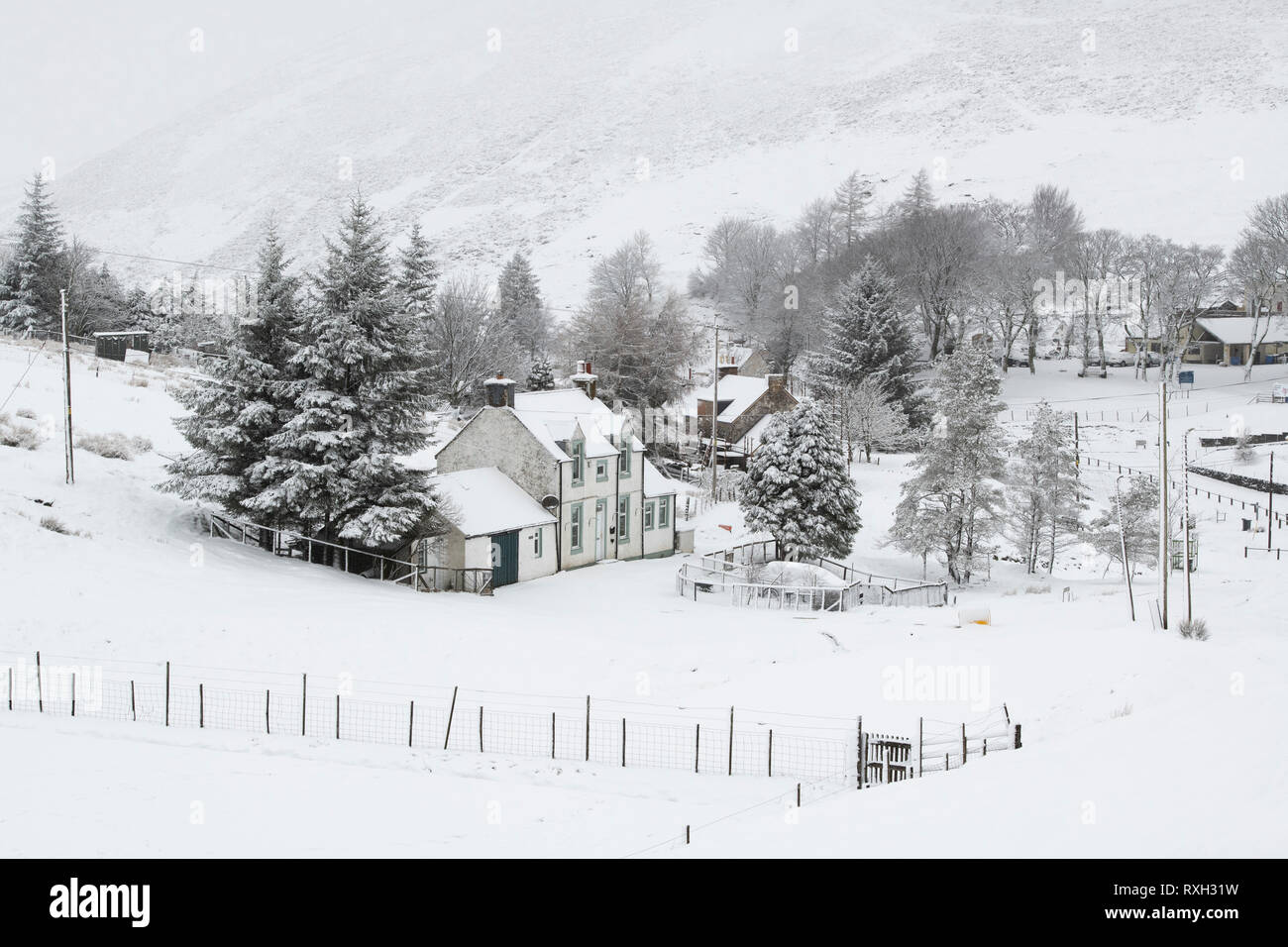Wanlockhead, Dumfries and Galloway, Scottish borders, Scotland. 10th March, 2019. Wanlockhead village in the early morning snow. Scotlands highest village. Dumfries and Galloway, Scottish borders, Scotland. 10th March, 2019. Credit: Tim Gainey/Alamy Live News Stock Photo