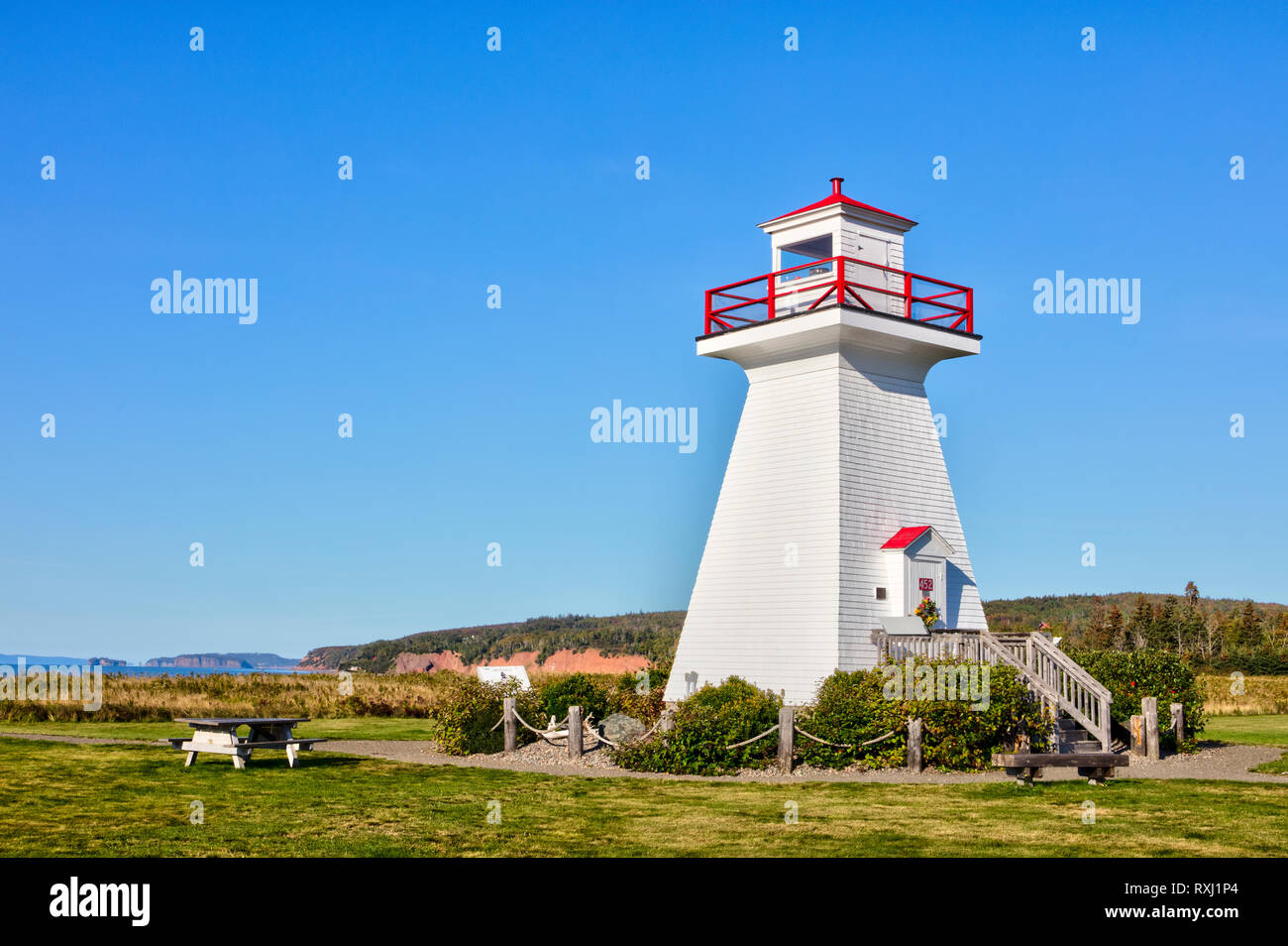 Five Islands Lighthouse Bay Of Fundy Nova Scotia Canada Stock Photo Five islands lighthouse bay of fundy nova scotia canada stock photo