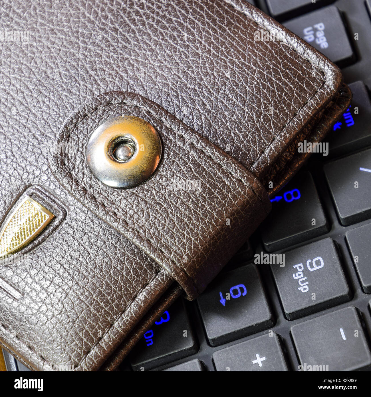 Electronic keyboard atm euro hi-res stock photography and images - Alamy