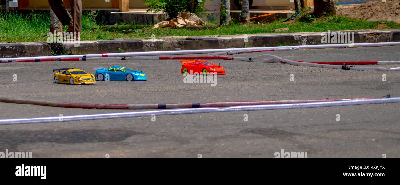 competitive rc car racing