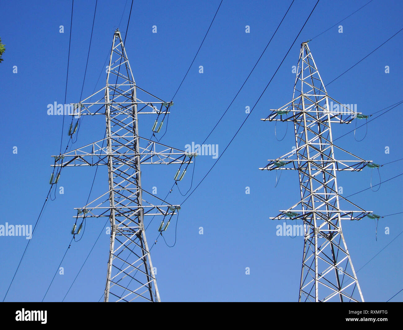 Trussed Girder High Resolution Stock Photography and Images - Alamy