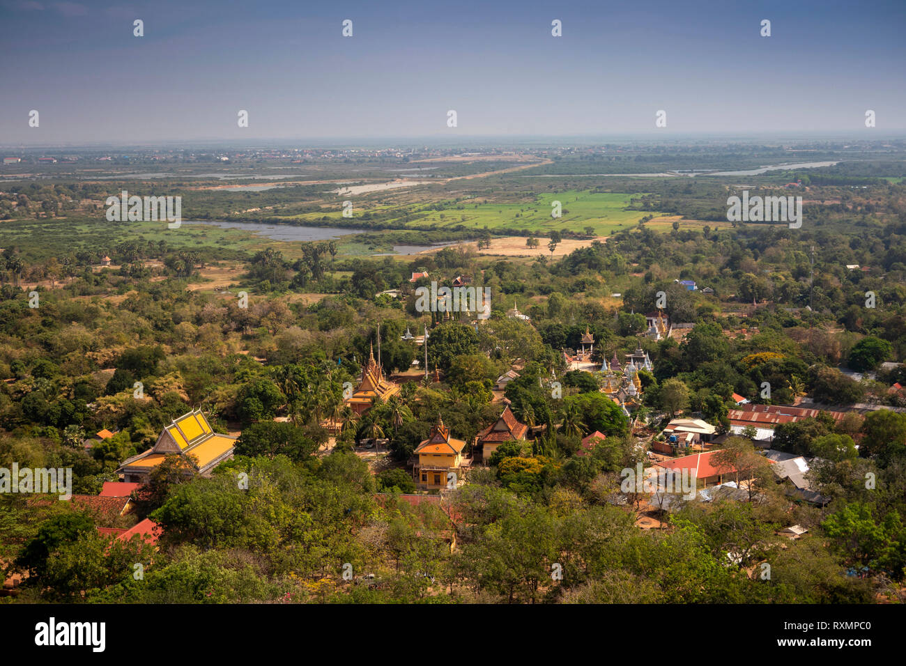 Cambodia, Phnom Penh, Oudong, view east towards monastery and temple from Buddha’s eyebrow hair stupa Stock Photo