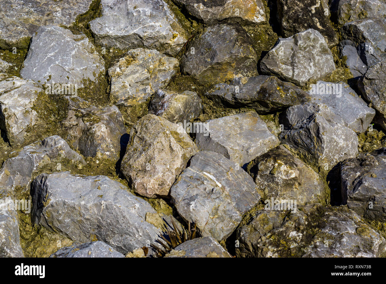 Rocks of different sizes hires stock photography and images Alamy