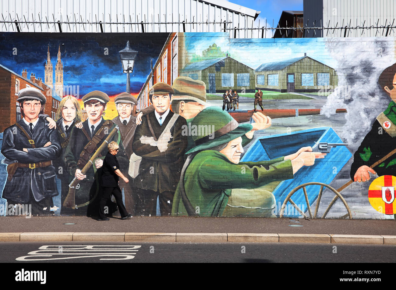 One of hundreds of political murals along Flag Road in Belfast, Northern Ireland. Stock Photo