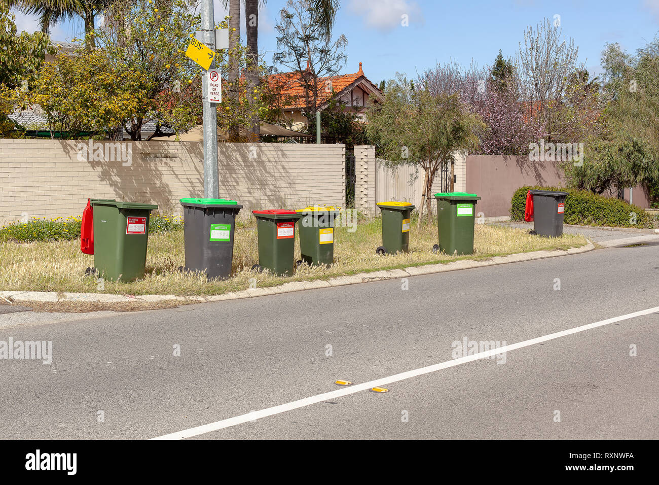 Hazardous waste clean up hires stock photography and images Alamy