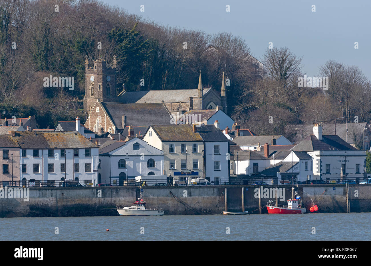 Seafront tourist attraction hi-res stock photography and images - Alamy