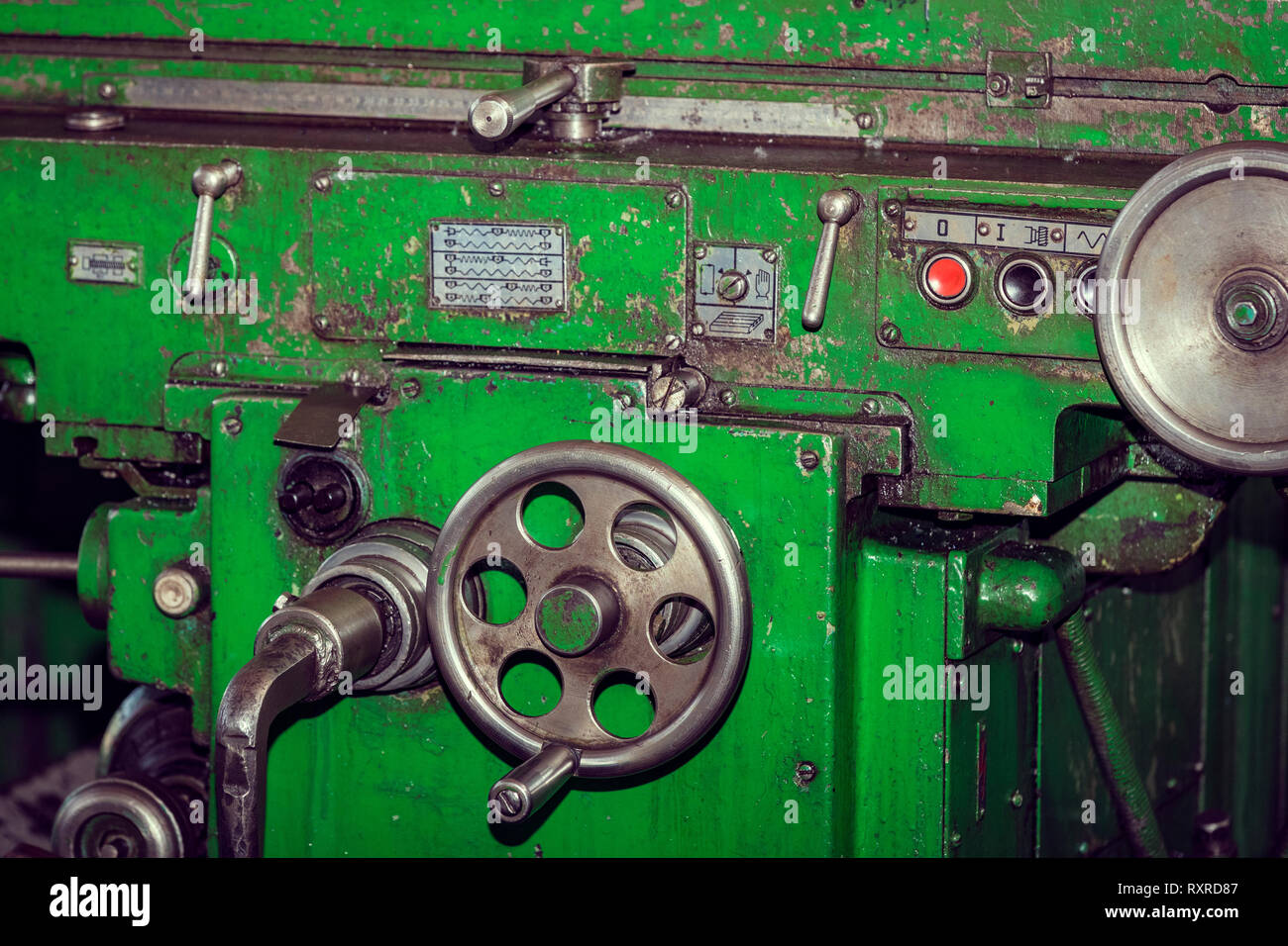 Clamping mechanisms hi-res stock photography and images - Alamy