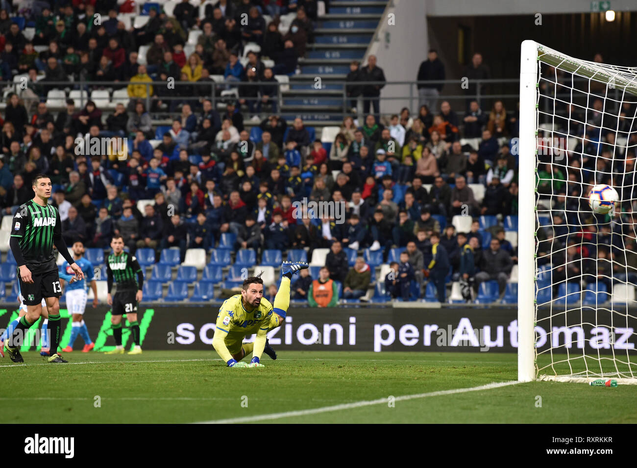 Pallone serie a hi-res stock photography and images - Page 3 - Alamy